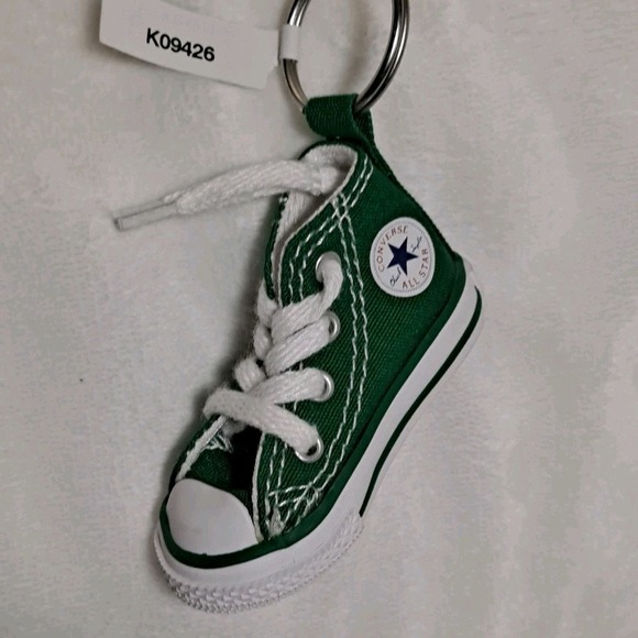 Set of 2 Converse Key Chain Ring CTAS Patch Sneaker Edition Green - Picture 1 of 6
